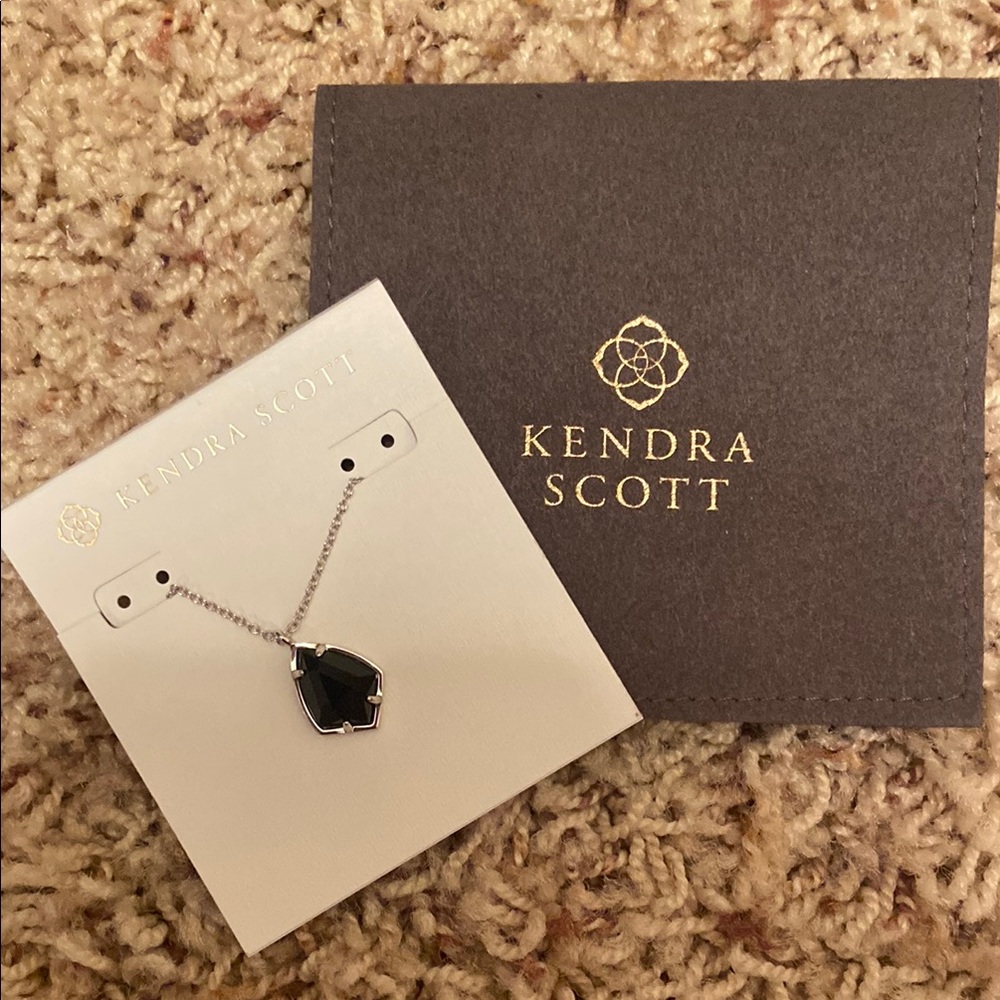 Kendra Scott Black Pendant Necklace